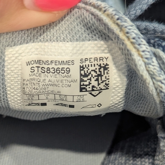 EUC Sperry's Blue Shoes 8.5 - Picture 6 of 6